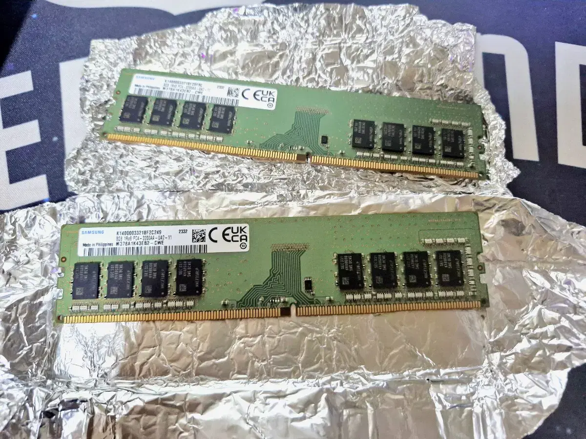 삼성 램 DDR4 8GB 3200mhz 두개(일괄 판매)